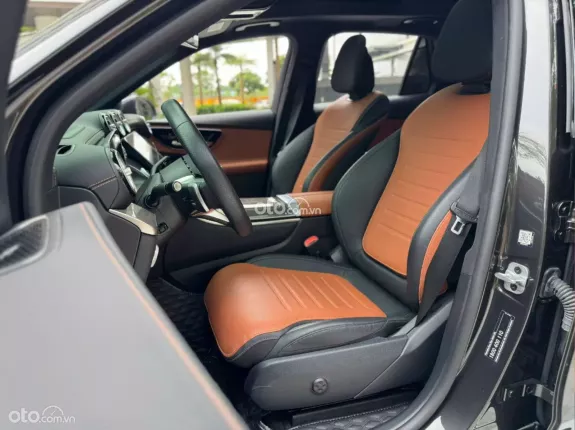 Mercedes-Benz GLC 300 2023 - Xe đăng ký T12/2024