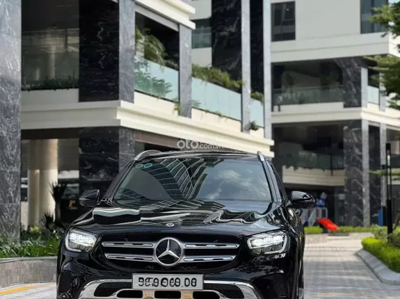 Mercedes-Benz GLC 200 4Matic 2021 - Xe bảo dưỡng full lịch sử hãng 1 chủ từ mới