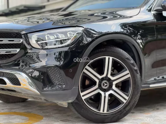 Mercedes-Benz GLC 200 4Matic 2021 - Xe bảo dưỡng full lịch sử hãng 1 chủ từ mới