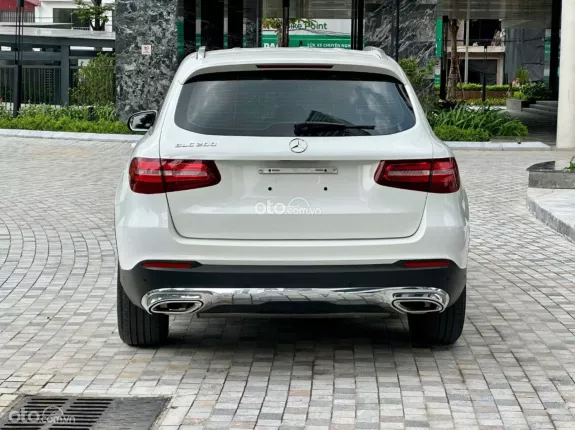 Mercedes-Benz GLC 200 2018 - Xe chủ đi ít, chất lượng xe còn đẹp bao check