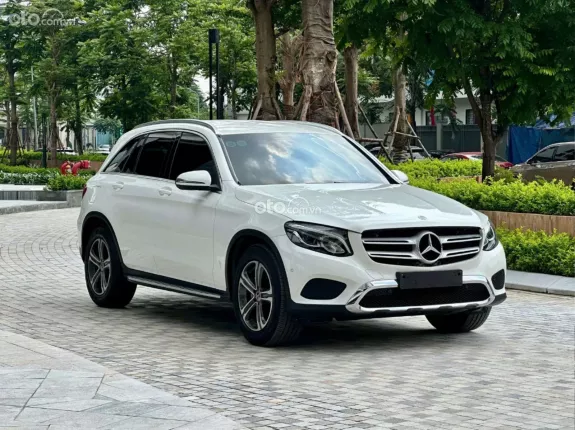Mercedes-Benz GLC 200 2018 - Xe chủ đi ít, chất lượng xe còn đẹp bao check