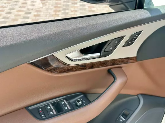 Audi Q7 3.0 TFSI Quattro 2016 - Xe 1 chủ từ mới, bảo dưỡng đầy đủ