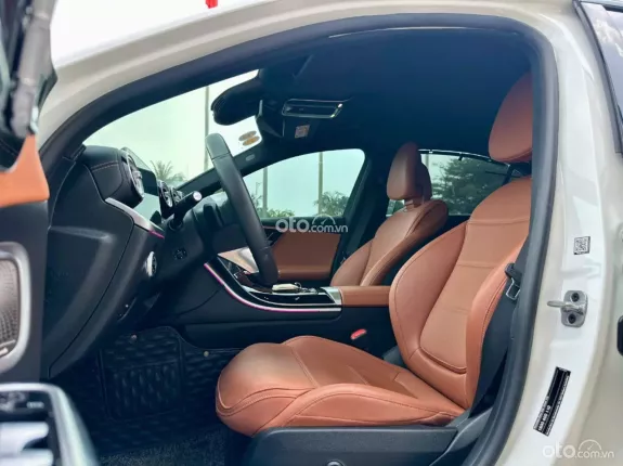 Mercedes-Benz C200 Avantgarde Plus 2022 - 1 chủ mua mới từ hãng, bảo dưỡng full lịch sử hãng
