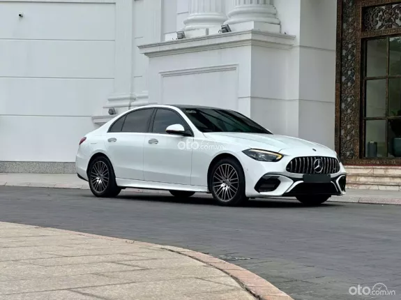 Mercedes-Benz C200 Avantgarde Plus 2022 - 1 chủ mua mới từ hãng, bảo dưỡng full lịch sử hãng