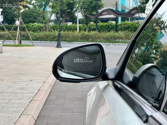 Mercedes-Benz C200 Avantgarde Plus 2022 - 1 chủ mua mới từ hãng, bảo dưỡng full lịch sử hãng