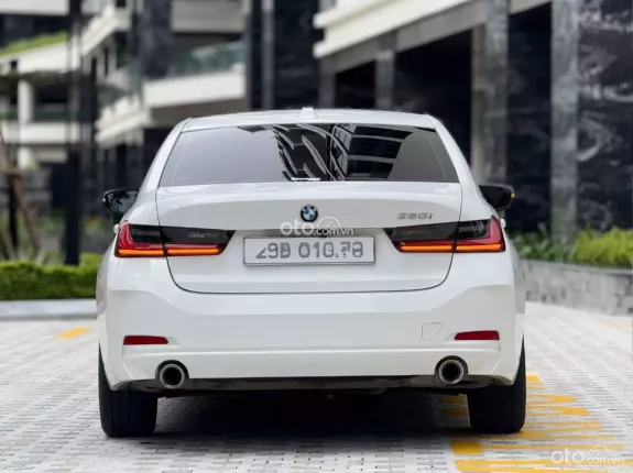 BMW 320i Sport Line 2023 - Xe Option có cả HUD trên kính lái, Màn hình cong liền khối cảm ứng