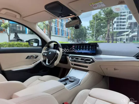 BMW 320i Sport Line 2023 - Xe Option có cả HUD trên kính lái, Màn hình cong liền khối cảm ứng