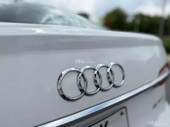 Audi A6 45 TFSI 2022 - Xe nội thất còn mới, bảo dưỡng full hãng