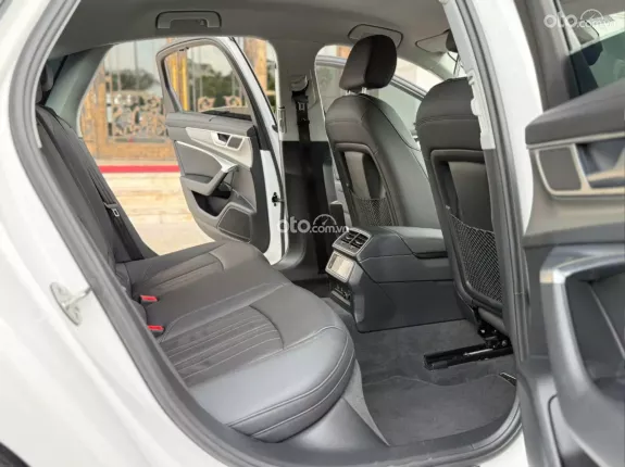 Audi A6 45 TFSI 2022 - Xe nội thất còn mới, bảo dưỡng full hãng