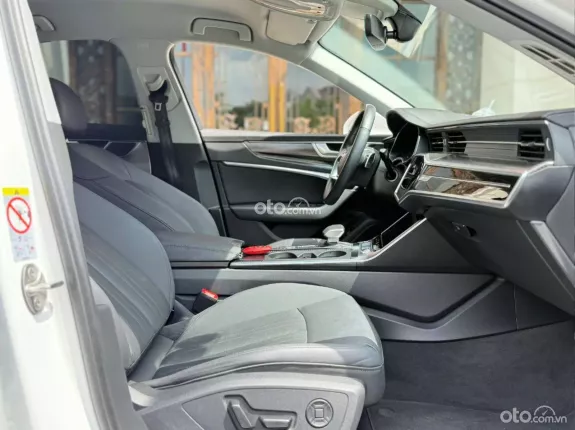Audi A6 45 TFSI 2022 - Xe nội thất còn mới, bảo dưỡng full hãng