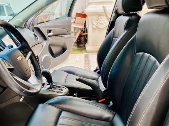 Chevrolet Cruze LTZ 2017 - Siêu phẩm quốc dân trình làng - Mời ace bem giá