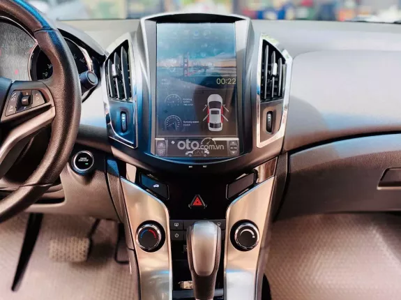 Chevrolet Cruze LTZ 2017 - Siêu phẩm quốc dân trình làng - Mời ace bem giá