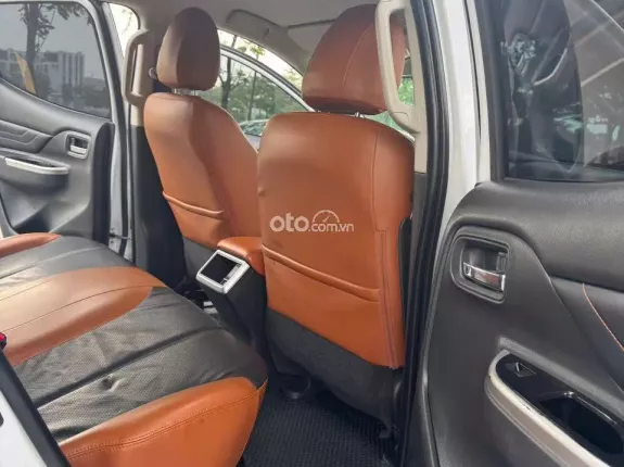 Mitsubishi Triton Athlete 4x4 AT 2021 - Xe 1 chủ, nội ngoại thất như mới, giá cực tốt