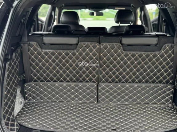 Ford Everest Titanium 2.0 AT 4x2 2020 - Xe cực đẹp, giữ gìn kỹ, Odo chuẩn 12 vạn km zin