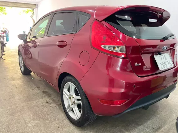 Ford Fiesta S 1.6 AT 2011 - Bán xe hatchback 2011 giá tốt tại Quy Nhơn