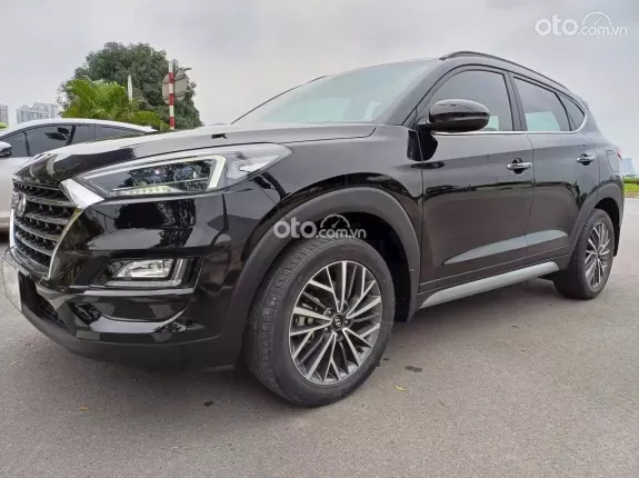 Hyundai Tucson 2.0 Đặc biệt 2020 - Chính chủ tư nhân Hà Nội mua từ mới