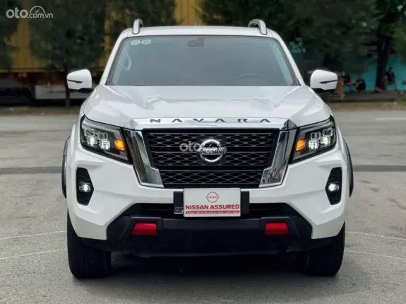 Nissan Navara VL 2.5 AT 2022 - Bán xe bán tải 2022 đẹp như mới, giá tốt