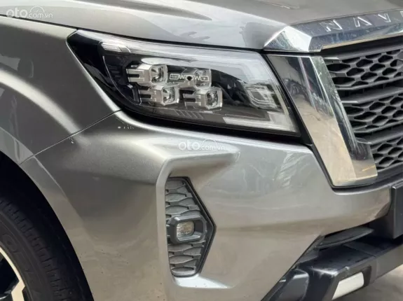 Nissan Navara VL 2021 - Bán xe bán tải đời 2021, màu xám Titan sang trọng