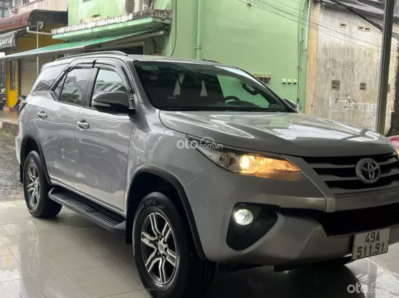 Toyota Fortuner 2.4 MT 4x2 2017 - Xe như mới