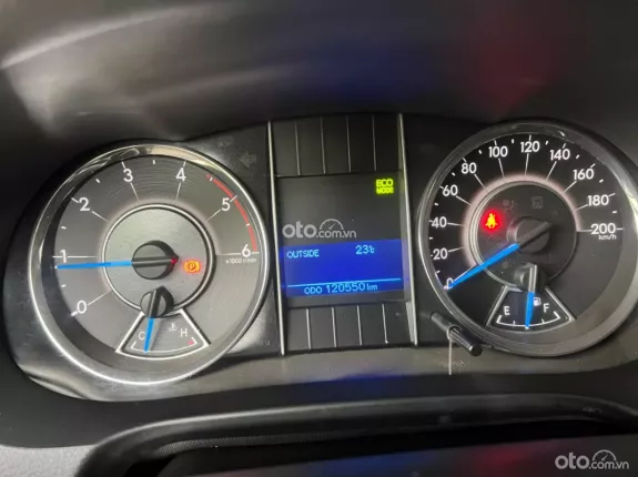 Toyota Fortuner 2.4 MT 4x2 2017 - Xe như mới