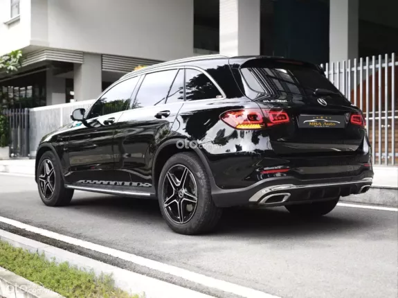 Mercedes-Benz GLC 300 4Matic V1 2022 - Bản V1