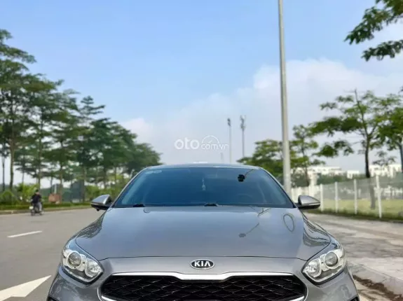 Kia Cerato 1.6 AT Luxury 2021 - Form dáng thể thao, nội thất cao cấp