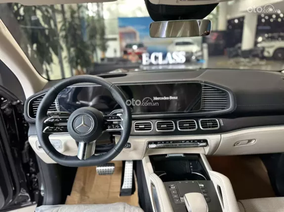 Mercedes-Benz GLS 450 2025 - GIAO NGAY THÁNG 11 - TẶNG BẢO HIỂM THÂN VỎ - BANK 90%