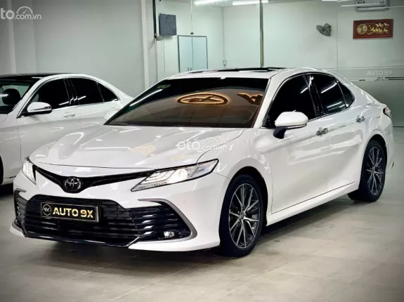 Toyota Camry 2.0Q 2022 - Full lịch sử hãng, cam kết không lỗi