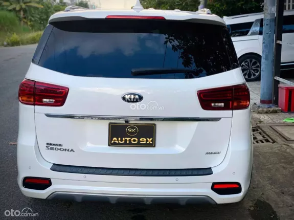 Kia Sedona 3.3 Platinum G 2021 - Xe gia đình 7 chỗ sang trọng giá tốt