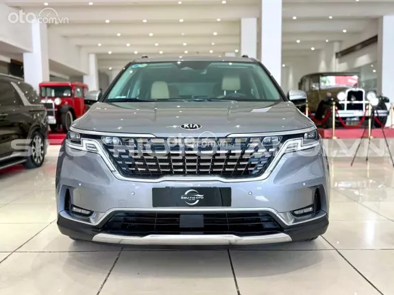 Kia Carnival 3.5G Signature 2021 - Xe zin nguyên bản theo hãng