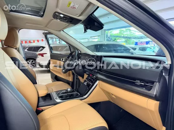 Kia Carnival 3.5G Signature 2021 - Xe zin nguyên bản theo hãng