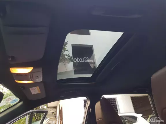 Toyota Corolla Cross 1.8 V  2022 - Toyota Corolla Cross 1.8 V 2022 - mua bán xe ô tô cũ uy tín tại Hà Nội