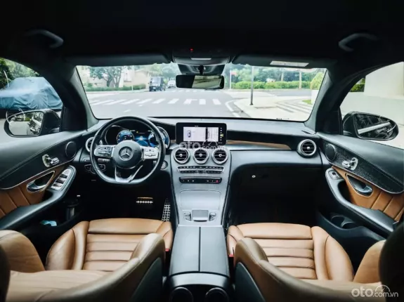 Mercedes-Benz GLC 300 4Matic Coupe 2022 - Đen Nâu
