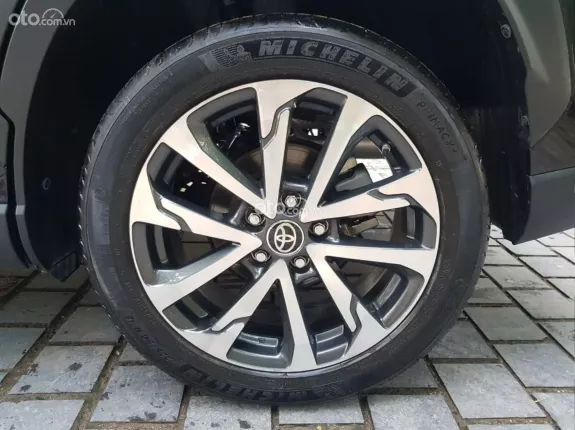 Toyota Corolla Cross 1.8 V  2022 - Toyota Corolla Cross 1.8 V 2022 - mua bán xe ô tô cũ uy tín tại Hà Nội