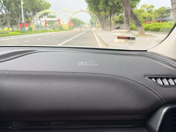 VinFast VF8 2023 - Giá chỉ 710 tr