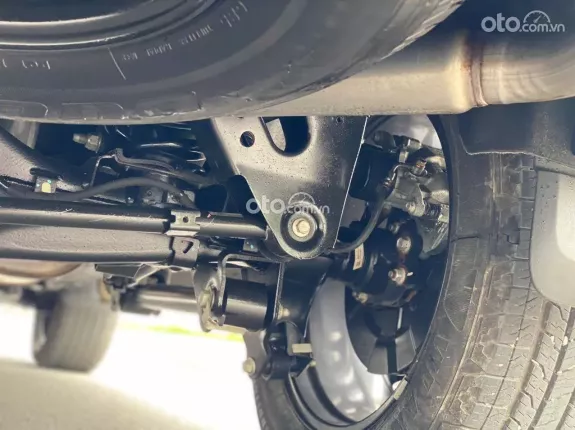 Ford Everest Titanium 2.0 AT 4x2 2023 - Xe sơn zin nguyên xe, bao check test