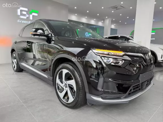 VinFast VF8 2024 - Giá chỉ 845 triệu