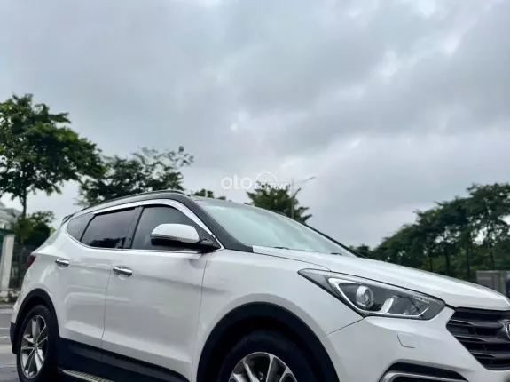 Hyundai Santa Fe 2.4L Xăng Cao cấp 2016 - Xe gia đình đã qua sử dụng, chất lượng như mới