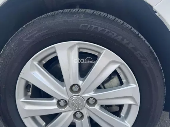 Toyota Yaris 1.5G 2017 - Máy móc nguyên zin, gầm chắc, nội thất sạch đẹp
