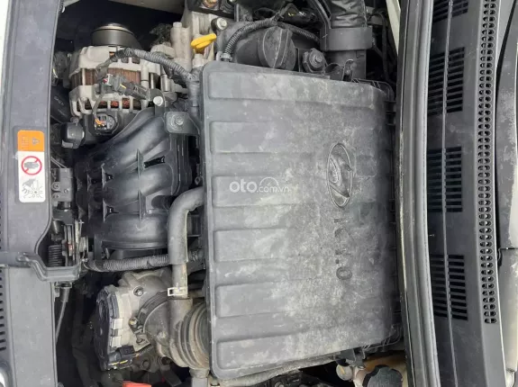 Hyundai Grand i10 1.0 AT 2017 - Xe còn rất mới, không lỗi nhỏ, máy số keo chỉ thân vỏ zin. Đã có màn hình