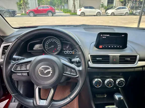 Mazda 3 1.5 Hatchback 2018 - Mazda 3 1.5 Hatchback 2018