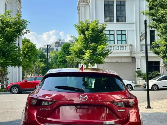 Mazda 3 1.5 Hatchback 2018 - Mazda 3 1.5 Hatchback 2018