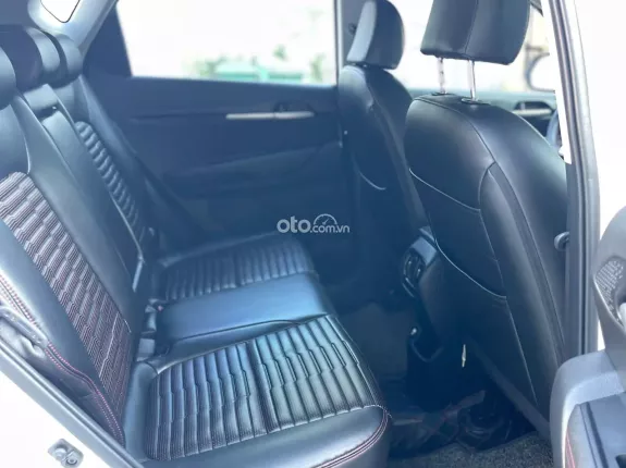 Kia Sonet 1.5 Luxury 2021 - Kia Sonet 1.5 Luxury 2021