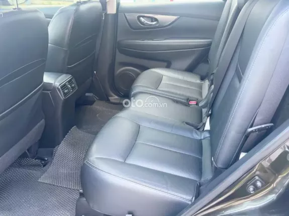 Nissan X trail 2.0 SL 2WD Premium 2016 - Tư nhân 1 chủ