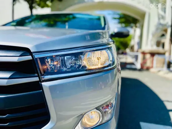 Toyota Innova 2.0E 2019 - Xe đẹp, giá hợp lý