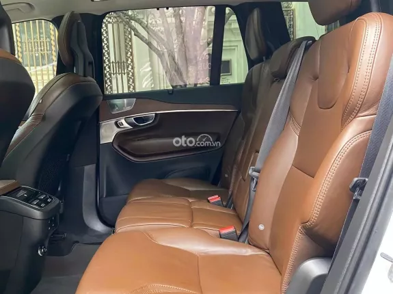 Volvo XC90 T6 Momentum 2017 - Bao check thoải mái chất lượng xe
