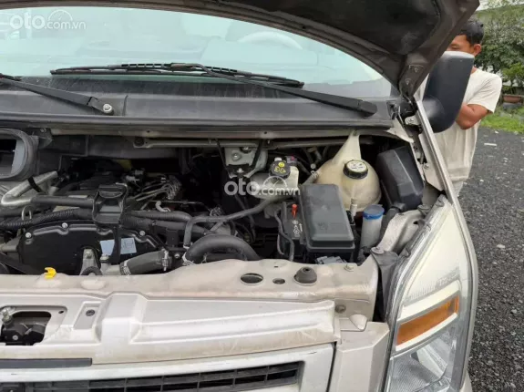 Ford Transit Tiêu chuẩn 2017 - Bán Transit Van 3 chỗ, Đời 2017 tải van xịn từ mới, Odo 11 vạn