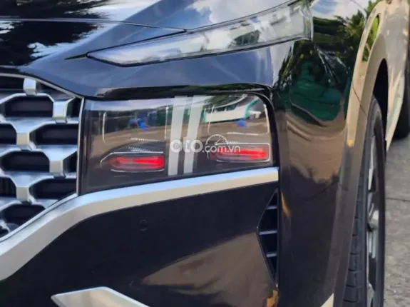 Hyundai Santa Fe 2.2 Dầu Cao cấp 2022 - Xe dầu cao cấp, lăn bánh ít, còn mới