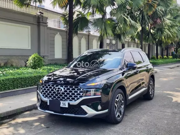 Hyundai Santa Fe 2.2 Dầu Cao cấp 2022 - Xe dầu cao cấp, lăn bánh ít, còn mới