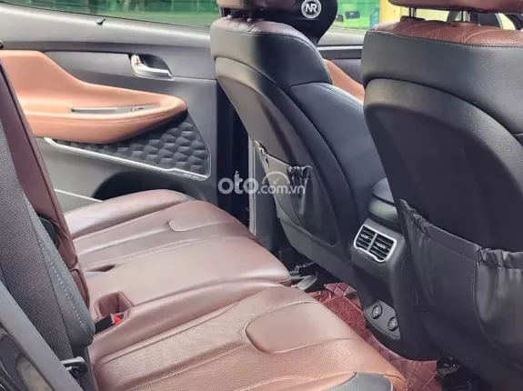 Hyundai Santa Fe 2.2 Dầu Cao cấp 2022 - Xe dầu cao cấp, lăn bánh ít, còn mới